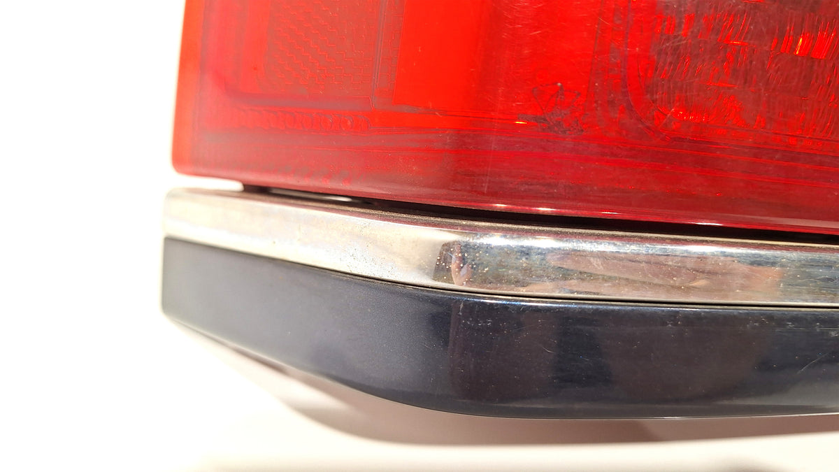 Volvo S80 2004 - 2006 Face lift modelis Aizmugurējais kreisais lukturis 08662639 (lietots)