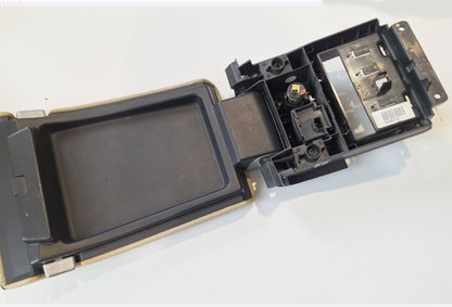 Volvo  V70 2008 - 2013  roku balsts /  Elkoņa balsts 30715142  / 31291155 (lietots)