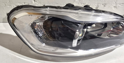 Volvo XC60 2016 priekšējais labais lukturis / 31420258 Ksenona (lietots)